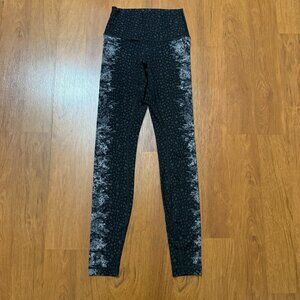 Lululemon Align Leggings Size 4 Black Print
